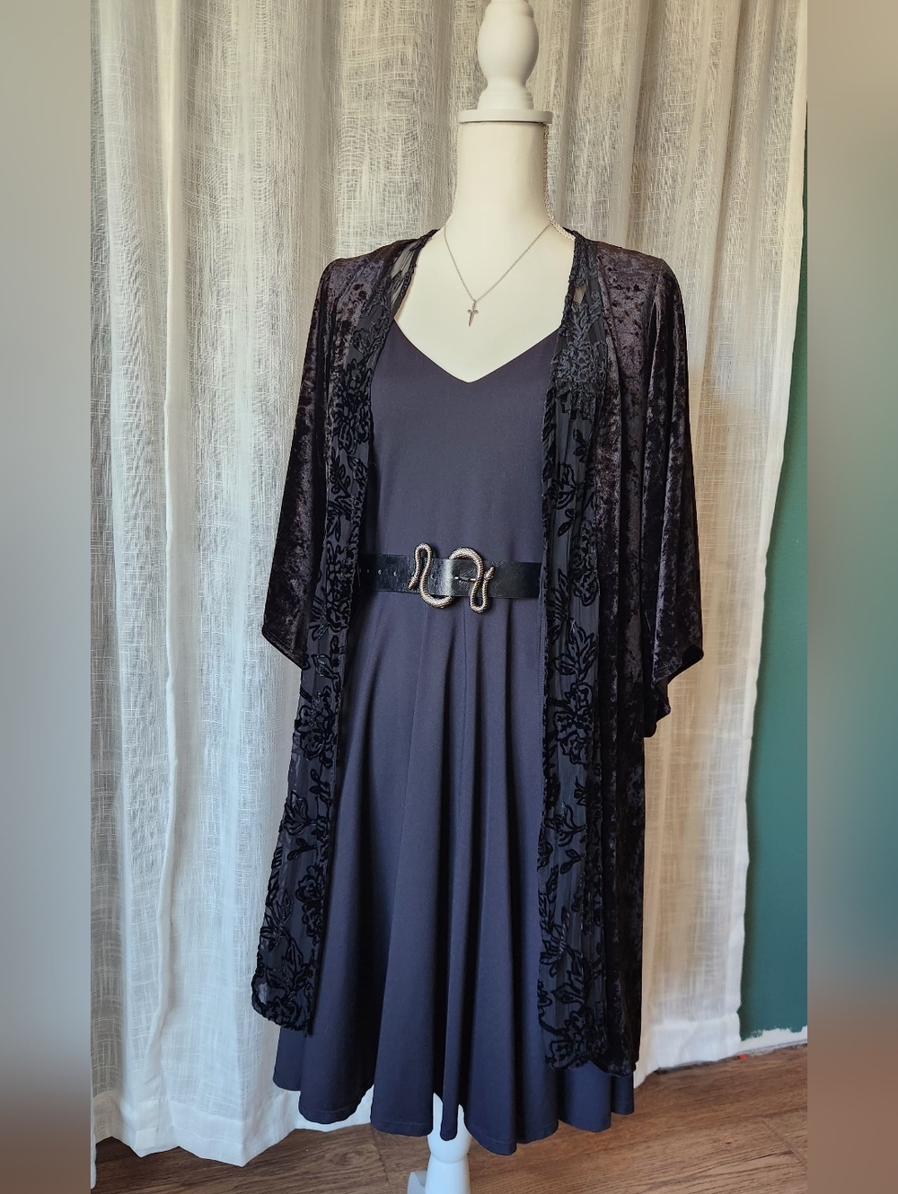 BlackMilk Classic Style Midi Dress
